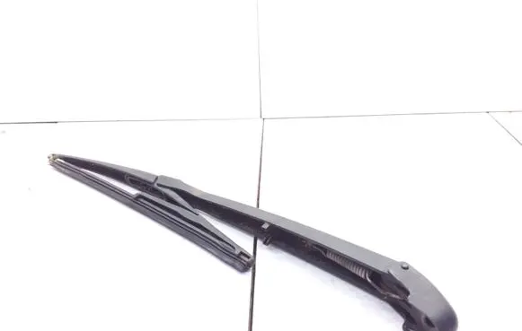 Fiat Stilo Rear wiper blade arm