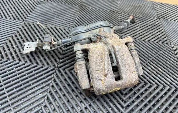 Audi A8 S8 D4 4H Rear brake caliper 4H6AA