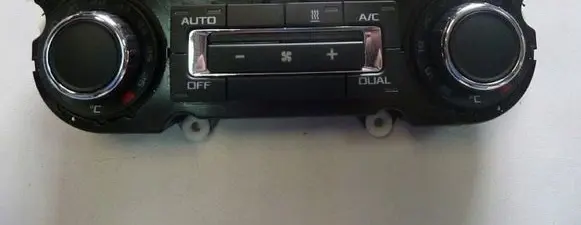 Skoda Yeti (5L) Climate control unit 3T0907044CF