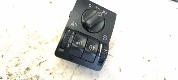 Opel Zafira A Light switch 09133249