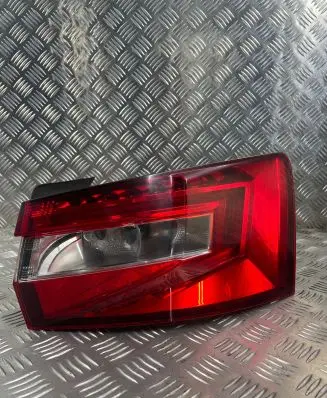 Skoda Superb B8 (3V) Rear/tail lights 3V9945208A