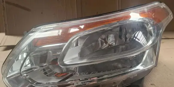 Citroen C3 Picasso Headlight/headlamp 9681873980