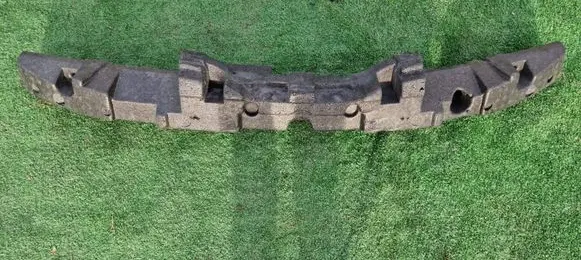 Nissan Qashqai Front bumper foam support bar 62090BR00A