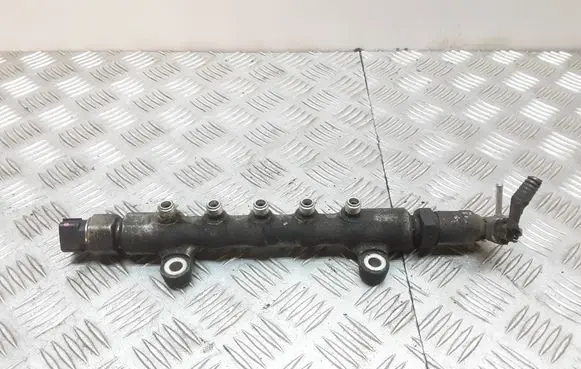 Toyota Avensis T250 Fuel main line pipe DH000703