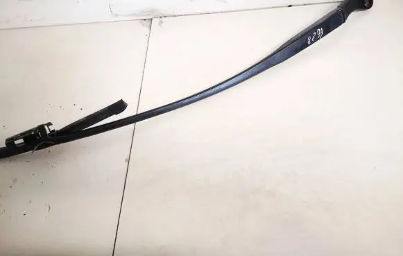 Fiat Croma Front wiper blade arm