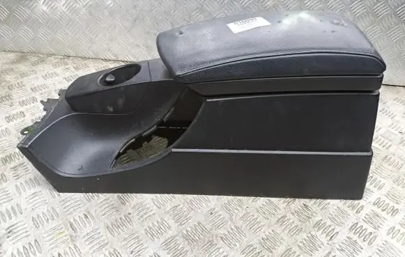 BMW X3 E83 Armrest