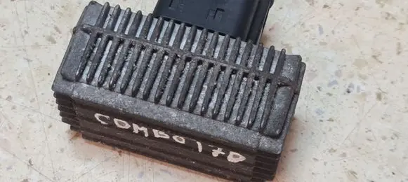 Opel Combo C Glow plug pre-heat relay 09132691 51299008