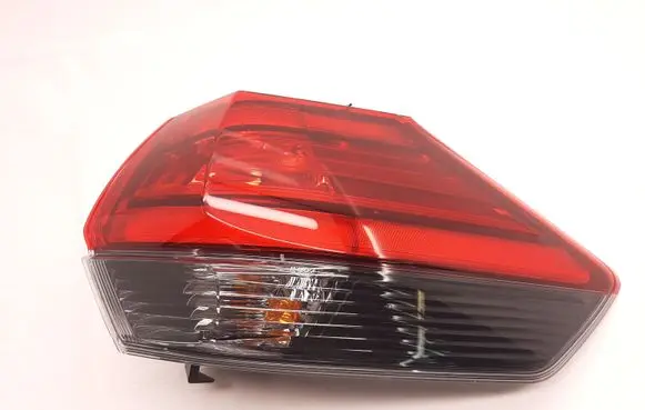 Nissan X-Trail T32 Rear/tail lights