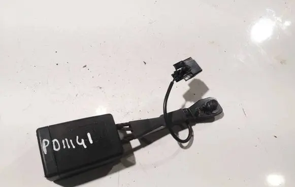 Opel Insignia A Front seatbelt buckle 