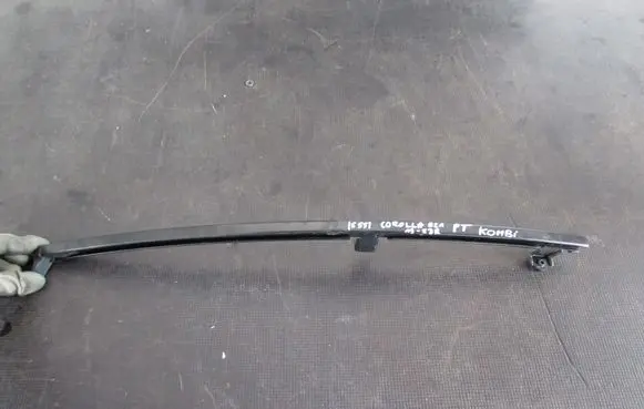 Toyota Corolla E210 E21 Front door coupe window/glass frame 