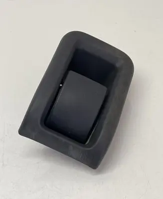 Volvo V70 Engine bonnet (hood) release handle 30779851