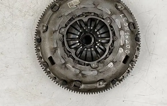 Seat Leon (5F) Flywheel 04L141015E