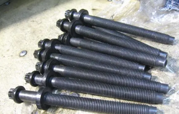 Peugeot 607 Cylinder head bolts KOMPLEKTAS10VNT