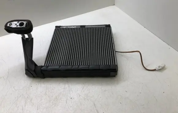 Air conditioning (A/C) radiator (interior)