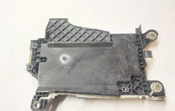 BMW 5 E60 E61 Battery bracket 7811798 58650910