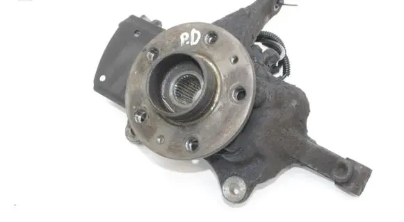 Nissan NV300 Front wheel hub