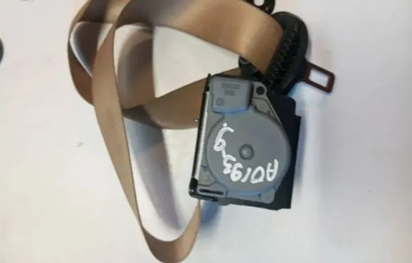 BMW X6 E71 Front seatbelt S27171167097 11B0831P0090B