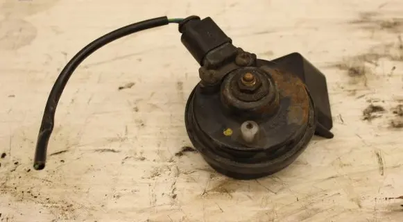 Audi A6 S6 C6 4F Horn signal 024148