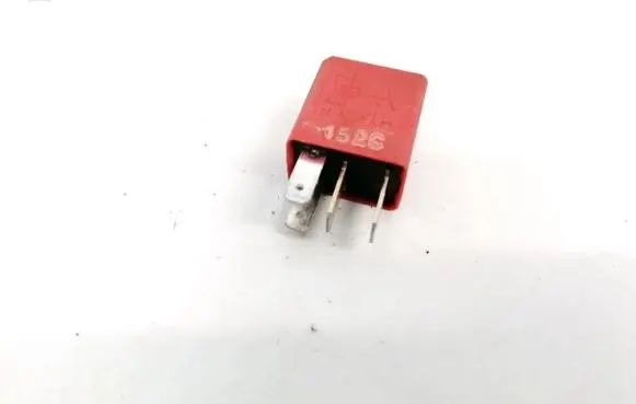 Alfa Romeo Mito Other relay 11130885E D272