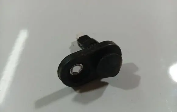 Daihatsu Materia Front door sensor 