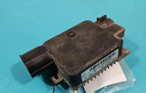 Coolant fan relay