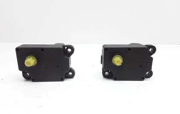 Volvo XC70 Air flap motor/actuator 6G9N19E616AB