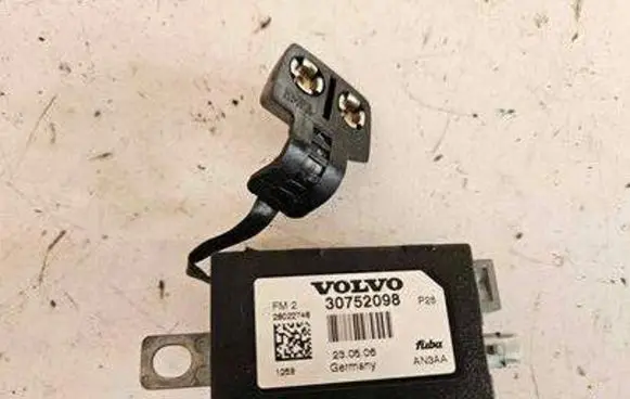 Volvo XC90 Antenna control unit 30752098 26032748