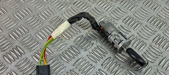Renault Clio II Ignition lock 