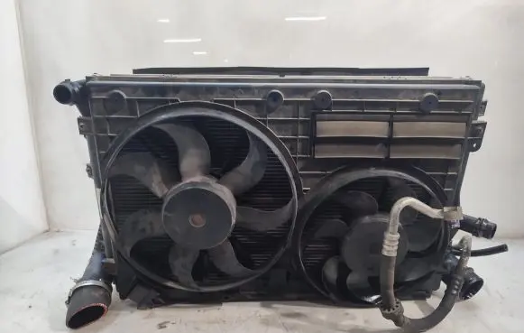 Volkswagen PASSAT CC Radiator set 