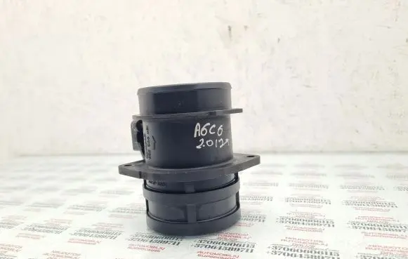 Audi A6 S6 C6 4F Mass air flow meter 06D906461