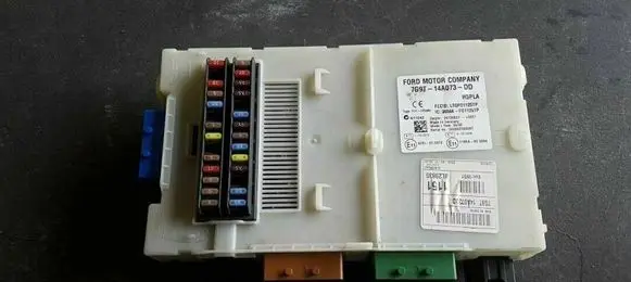 Ford Galaxy Fuse module 7G9T14A073DD