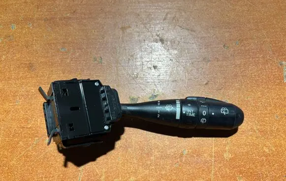 Wiper control stalk