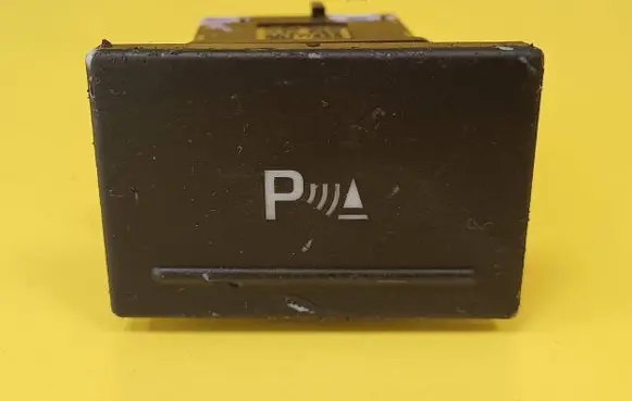 Volkswagen Touareg I Parking (PDC) sensor switch 7L6919281