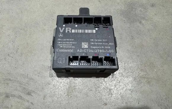 Mercedes-Benz A W176 Door control unit/module A1669006005