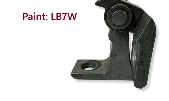 Volkswagen PASSAT B8 Front door upper hinge 8X4833408A