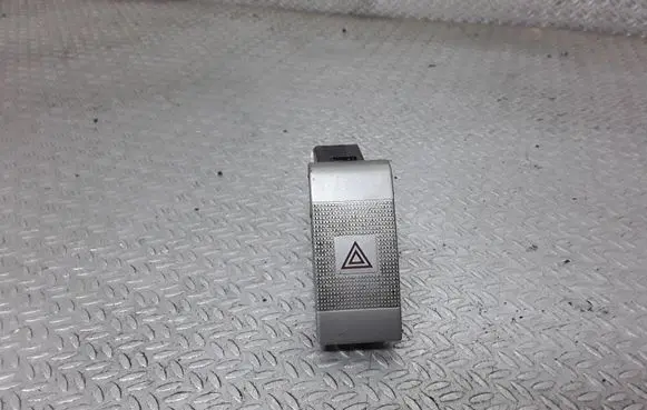 KIA Carnival Hazard light switch