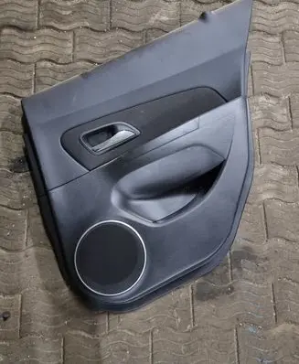 Chevrolet Cruze Rear door card panel trim 96950774