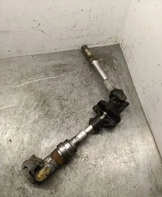 Volvo V70 Steering column universal joint