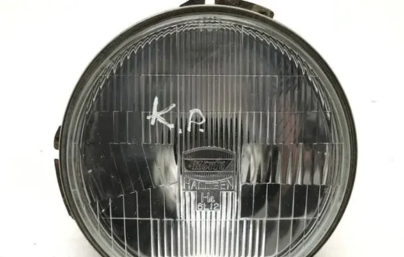 Mitsubishi Pajero Headlight/headlamp