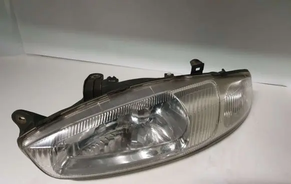 Mitsubishi Colt Headlight/headlamp
