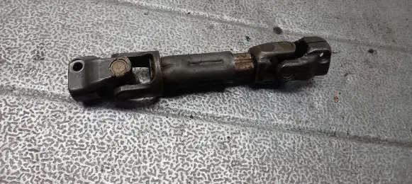 Opel Vectra B Rear prop shaft donut coupling/joint 