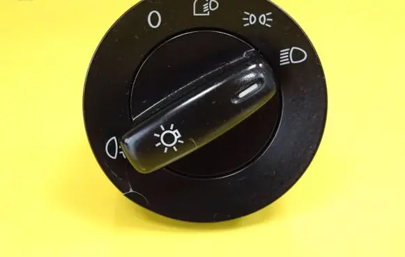 Volkswagen PASSAT B6 Light switch 1K0941431M