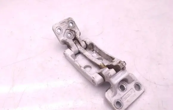Mercedes-Benz Sprinter W906 Rear door upper hinge A9067400037