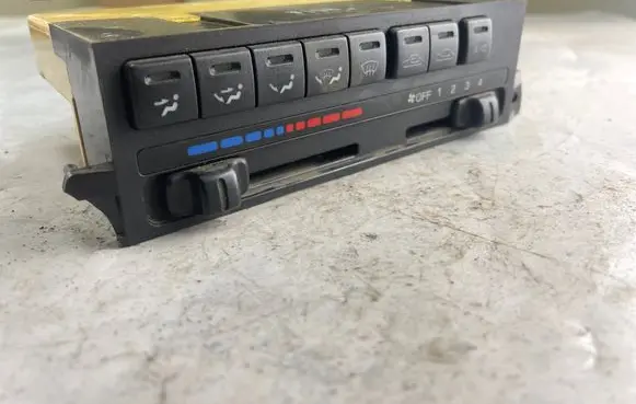 Opel Zafira A Climate control unit