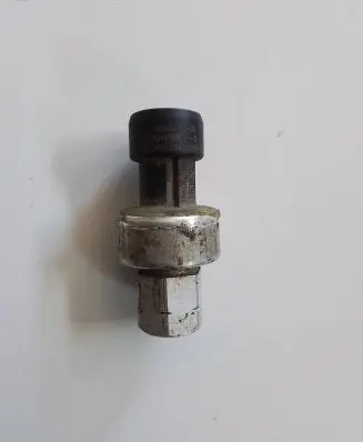 Air conditioning (A/C) pressure sensor