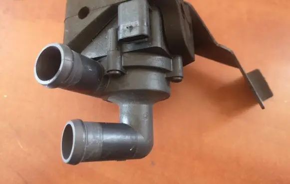 Electric auxiliary coolant/water pump