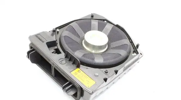 BMW 1 F40 Subwoofer speaker 2622665