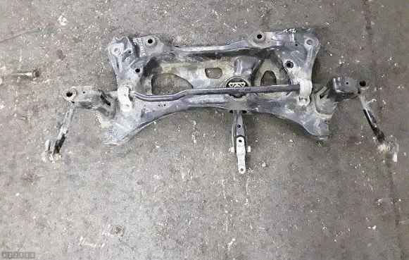 Skoda Octavia Mk3 (5E) Front subframe