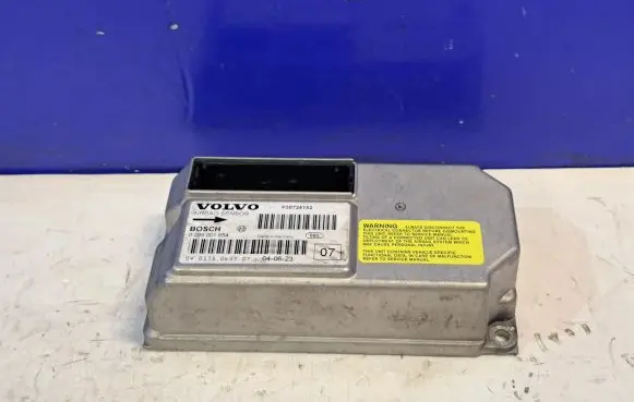 Volvo XC90 Airbag control unit/module 30724152 P30724152