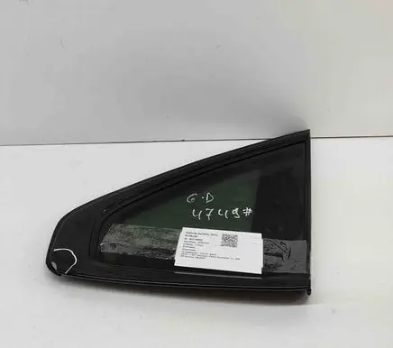 Volvo S90, V90 Rear side window 32244116